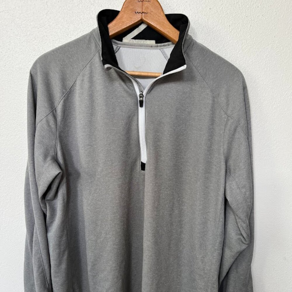 Zero Restriction Quarter Zip Pullover - Size Large - image 1